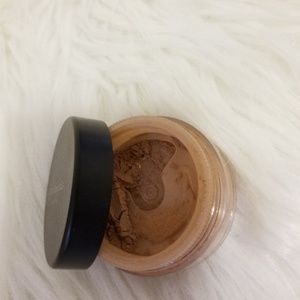 bareMinerals MATTE Powder Foundation